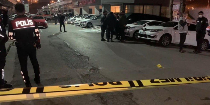 Bağcılar'da silahlı baskın: Aynı aileden 3 kişi hayatını kaybetti