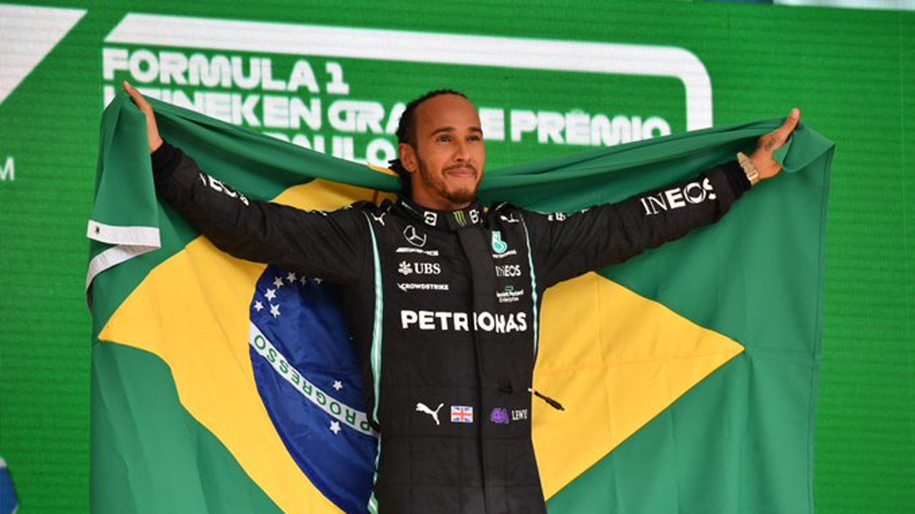 F1 Brezilya Grand Prix'sinin galibi Hamilton!