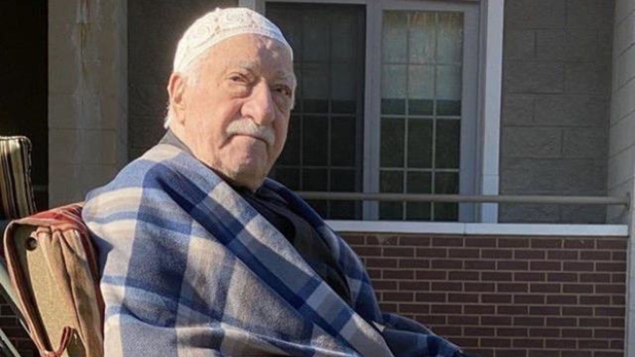 FETÖ'cü Gülşah Çavuşoğlu paylaştı! İşte elebaşı Gülen'in son hali!