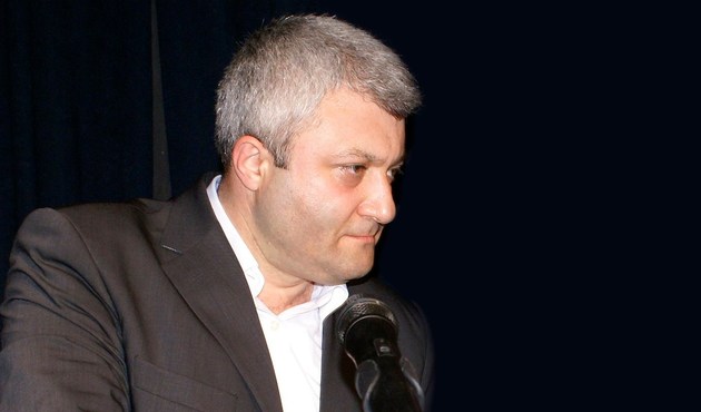 İnsanlık yapmış...Kanla beslenmek midir insanlık..