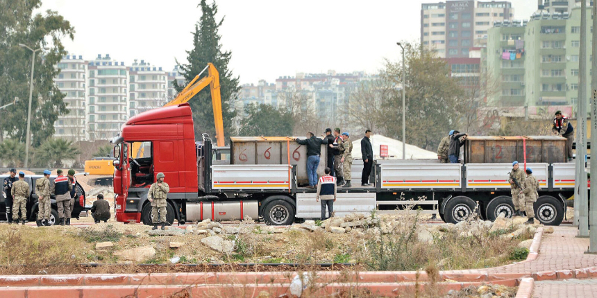 Türkkan'ın MİT TIR'ları kumpasından yargılanması gündemde!