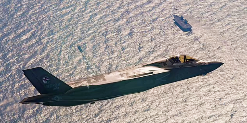 İngiliz F-35 uçağı Akdeniz'e çakıldı!