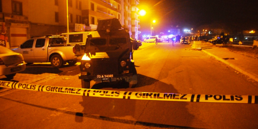 Cizre’de korucu başına bombalı saldırı!