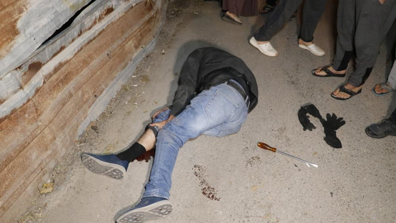 Hırsızın başına gelmeyen kalmadı! Önce ev sahibiyle karşılaştı, sonra 3'üncü kattan aşağı düştü