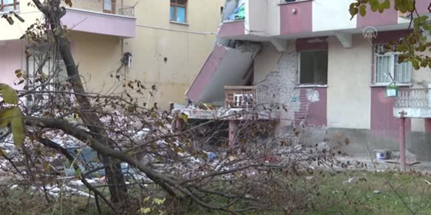 Ankara'daki patlamanın boyutu gün ağarınca ortaya çıktı