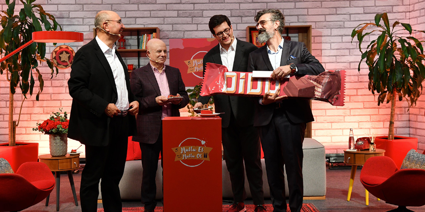 Mutluluğa 52 milyon adım