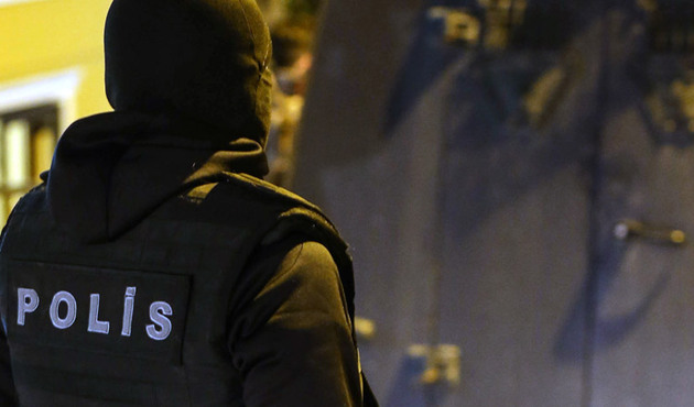 Adana'da şafak operasyonu: 5 gözaltı