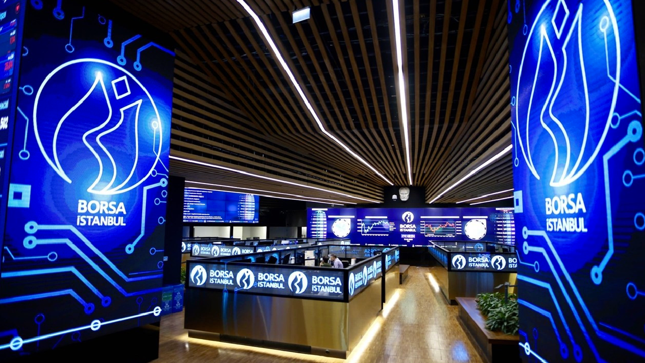 Borsa günü rekorla kapattı