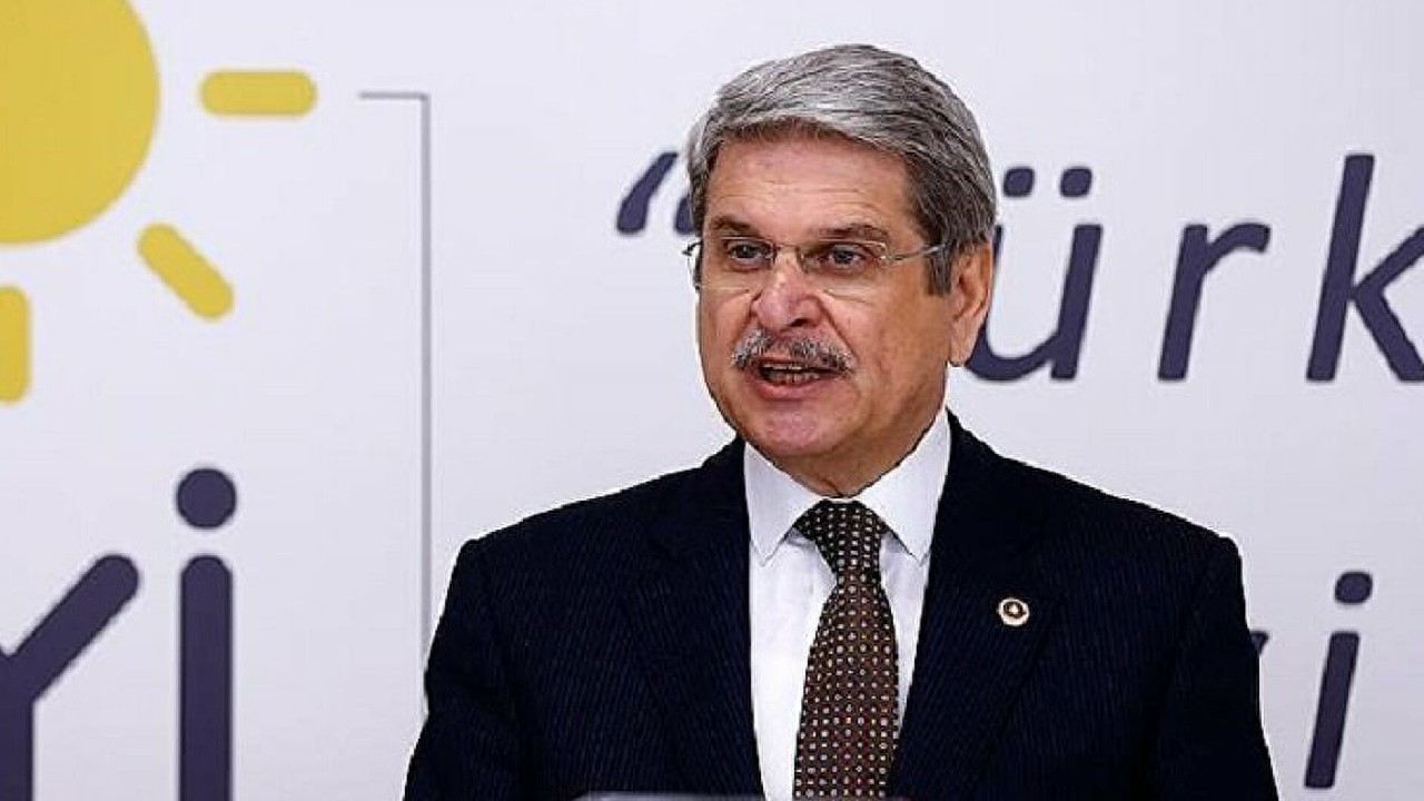 Aytun Çıray, 2018'deki Kocaeli mitinginin fotoğrafını bugün Denizli'deki mitingmiş gibi paylaştı!