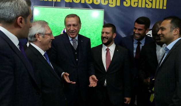 Cumhurbaşkanı Erdoğan'dan Fenerbahçe ziyareti
