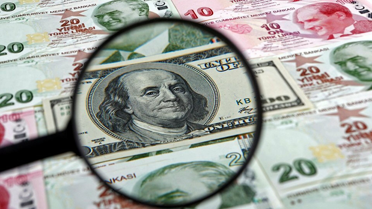 Dolar güne hareketli başladı! 13 TL sınırının üstünde... İşte 24 Kasım Çarşamba dövizde son durum...