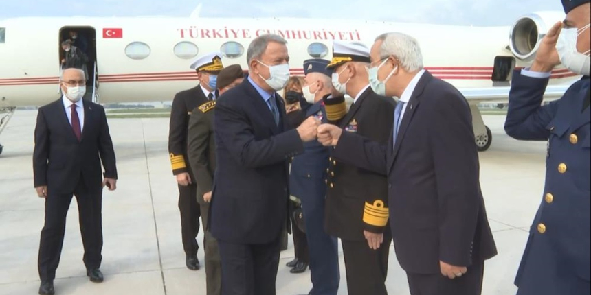 Bakan Akar ve komutanlar Ege Ordusu’nda