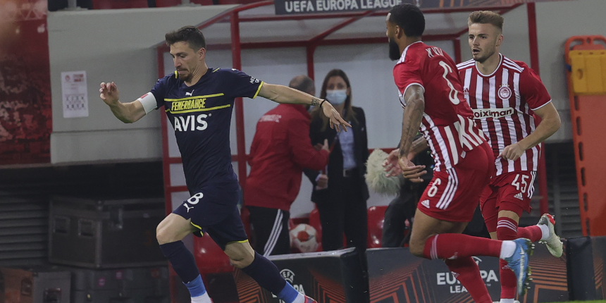 Fenerbahçe, Olympiacos deplasmanında 90'da yıkıldı! Sarı-Lacivertliler Avrupa defterini kapattı