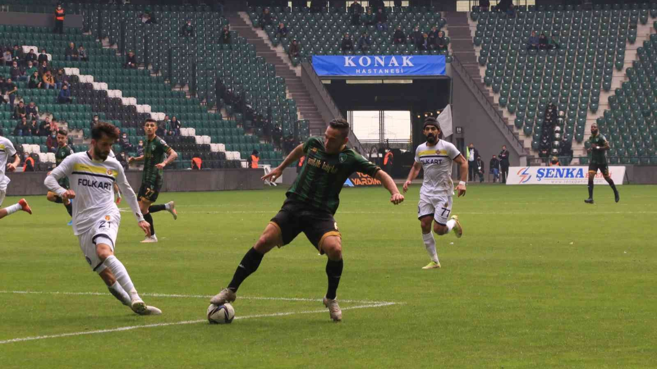 Spor Toto 1. Lig: Kocaelispor: 1 - Menemenspor: 2