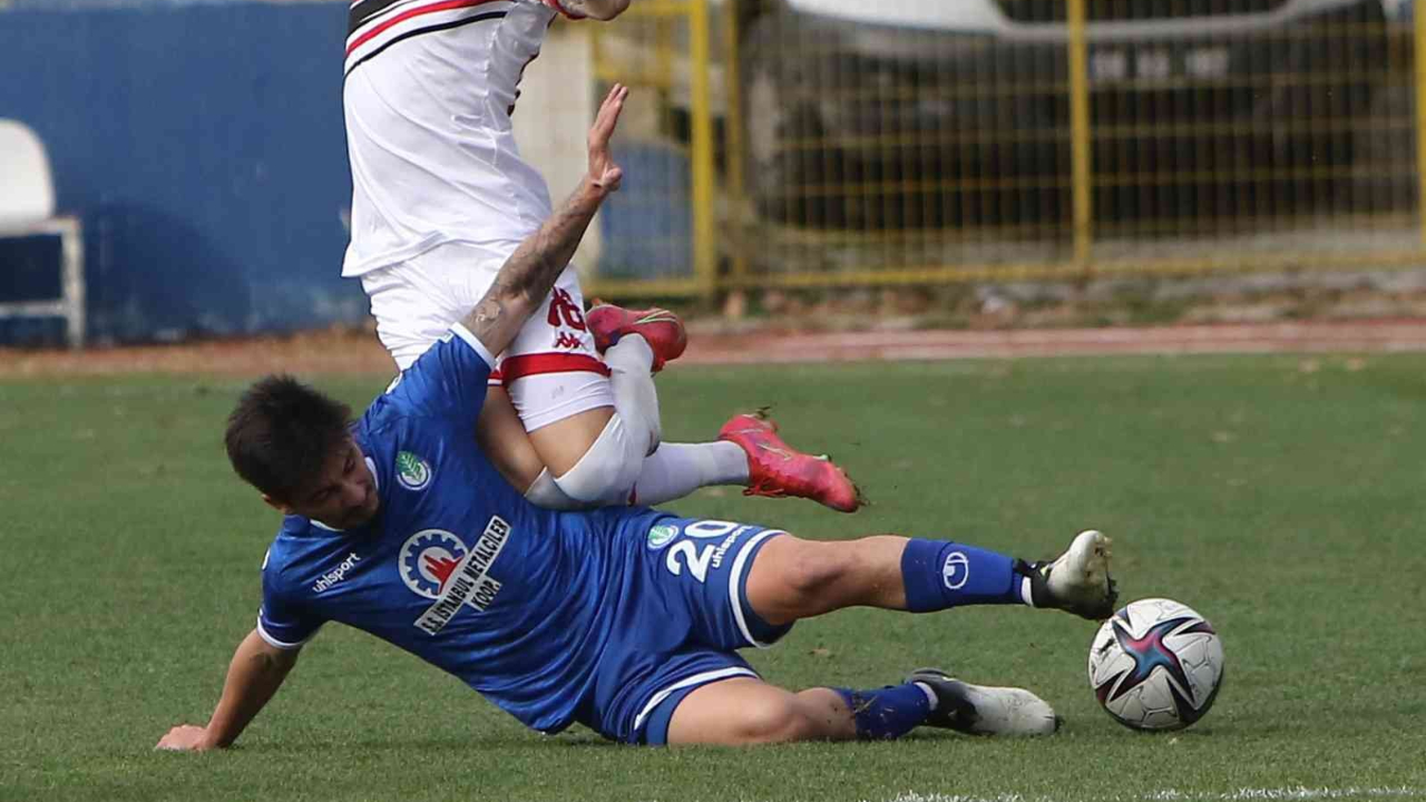 TFF 2. Lig: Ergene Velimeşe: 1 - Turgutluspor: 2