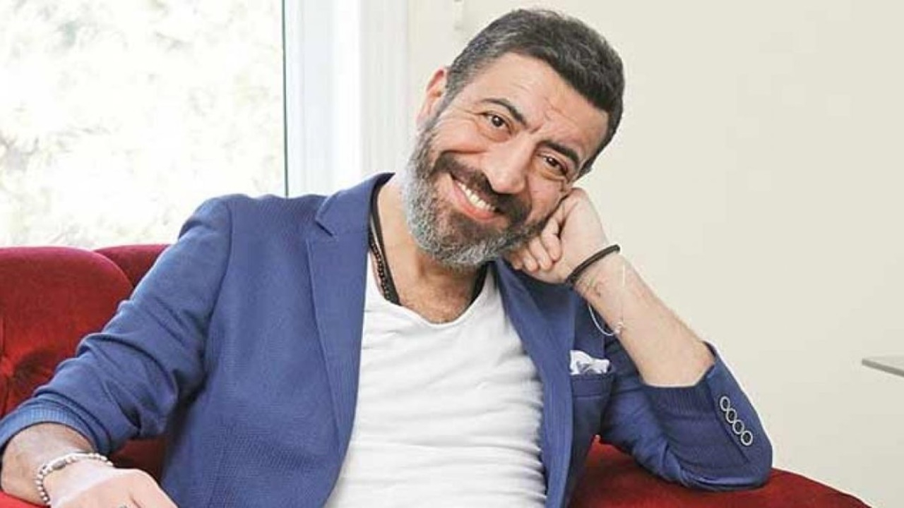 Hakan Altun, imaj değişikliğine gitti! ''Bıyıklar kaldı, sakallar tatilde!''