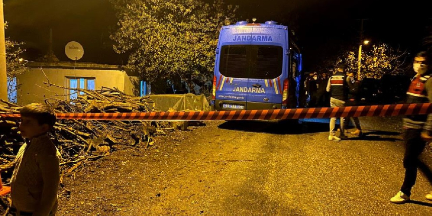Arazi anlaşmazlığı kanlı bitti: 3 ölü