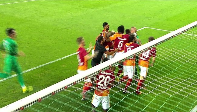Turkcell Süper Kupa penaltılar : Beşiktaş: 0 - Galatasaray:3