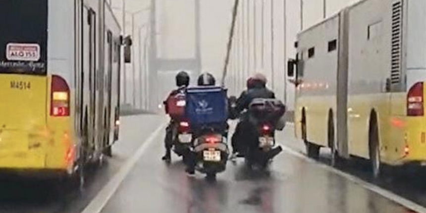 15 Temmuz Şehitler Köprüsü'nde motosikletlere siper olan metrobüs sürücüleri o anları anlattı