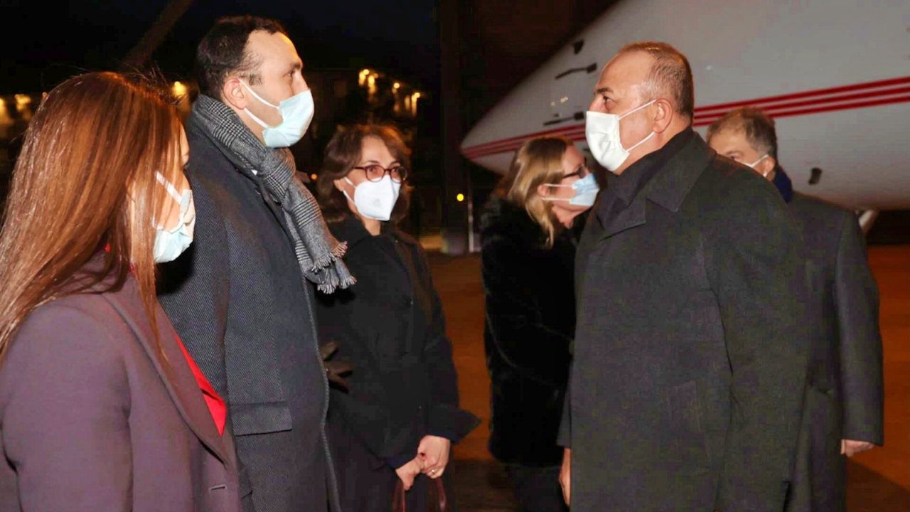 Dışişleri Bakanı Çavuşoğlu, bir sonraki durağı olan Stockholm'de