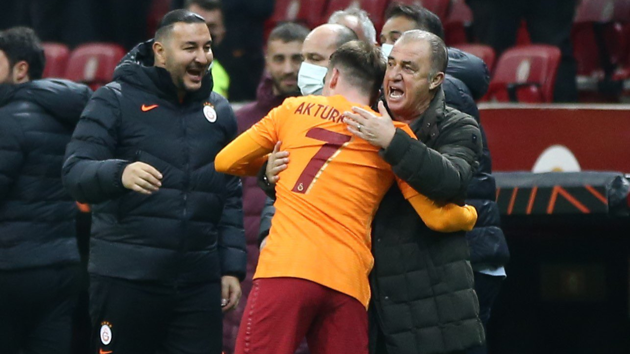 Galatasaray'da Kerem Aktürkoğlu gelişmesi... "Sözleşmesi toplamda 5 yıllık olacak"