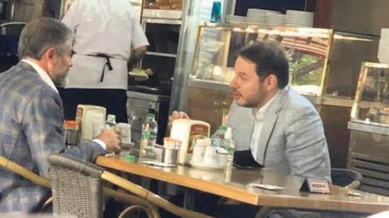 O fotoğrafa Hilal Kaplan yorumu...