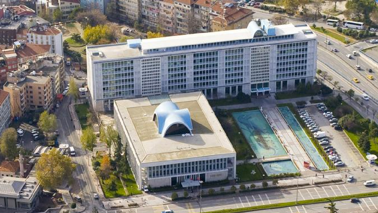Sayıştay'ın 2020 yılı İBB Denetim Raporu yayımlandı: Halk süt ve Anne Kart mevzuata aykırı