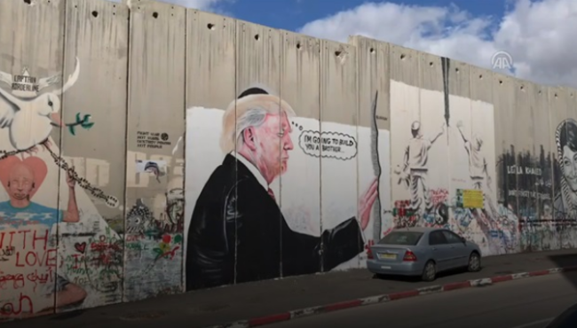 Trump'ın grafiti resmine Filistinliler bakın ne yaptı!