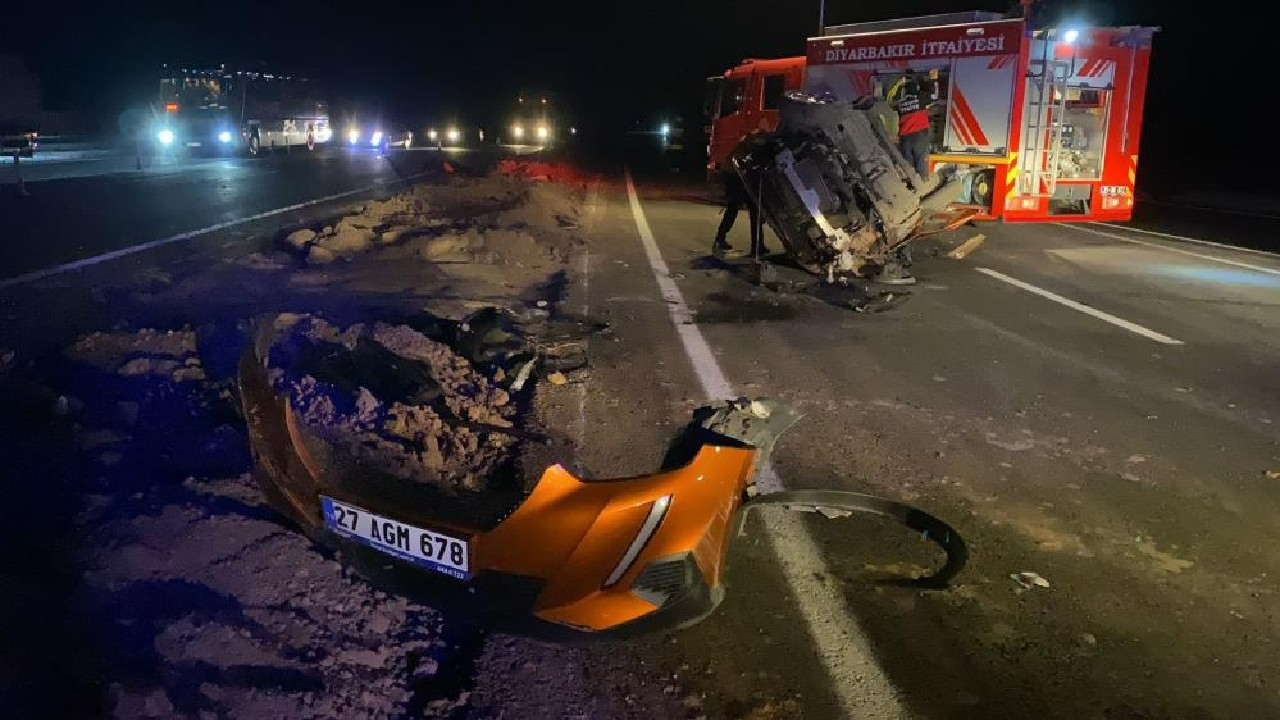 Kapalı yolu fark etmeyen sürücü, metrelerce takla attı: 1 ölü, 3 ağır yaralı