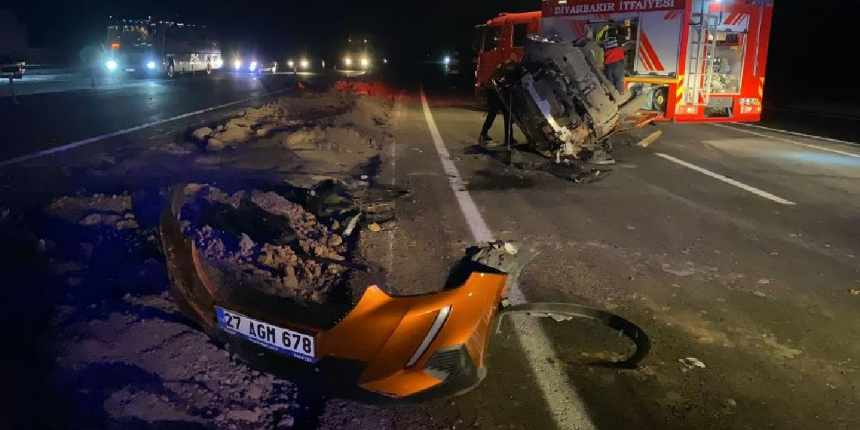 Kapalı yolu fark etmeyen sürücü, metrelerce takla attı: 1 ölü, 3 ağır yaralı