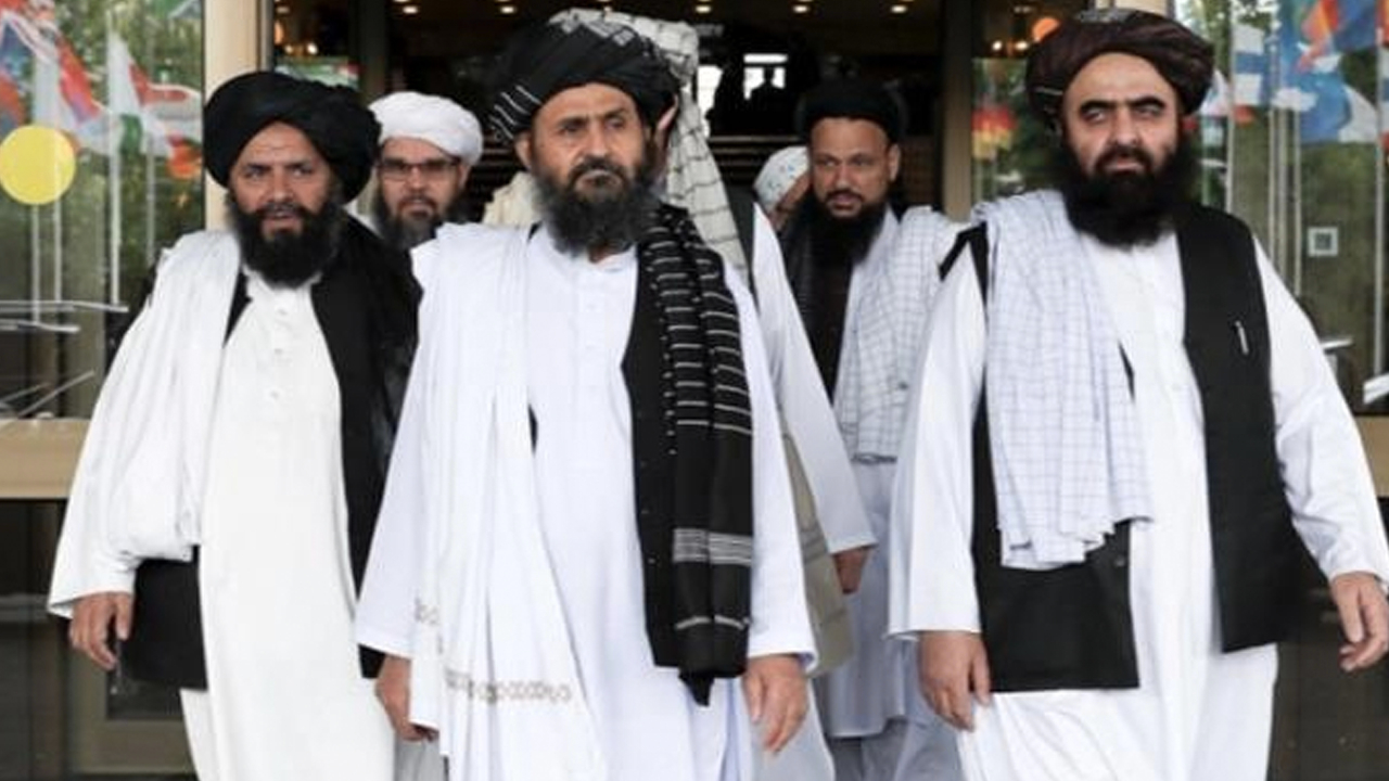 Taliban kamuda maaş düzenlemesi yaptı: Asgari ücret 52 dolar oldu