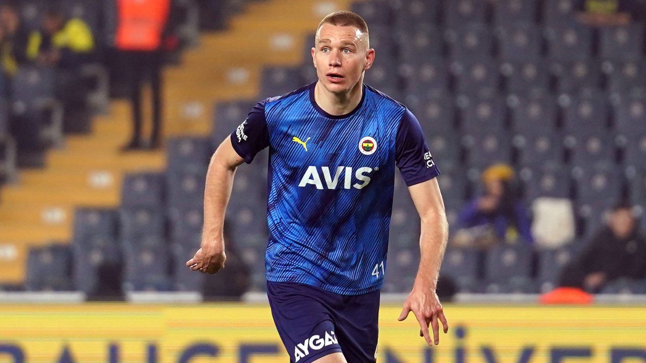 Attila Szalai futbola susamış halde döndü! Macar stoperden Çaykur Rizespor maçında müthiş performans