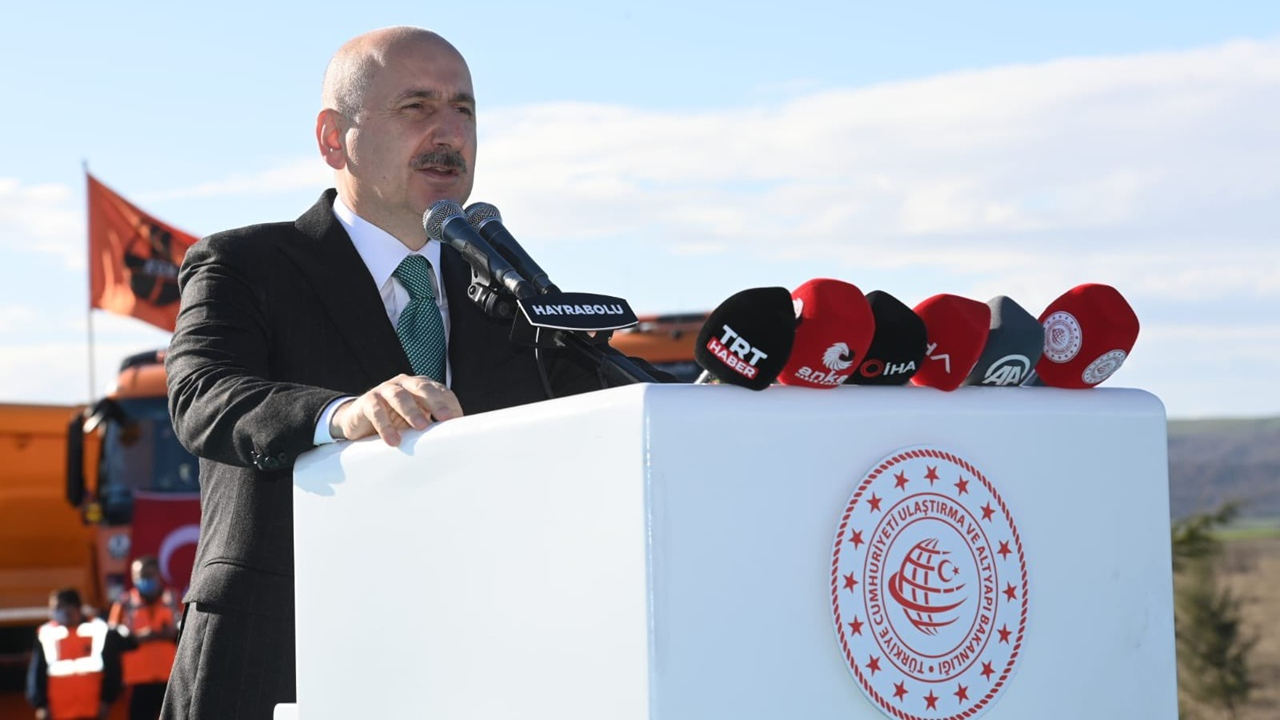 Bakan Karaismailoğlu: Yıllar sonra helalleşmeyi akıllarına getirenlerin devri bitmiştir