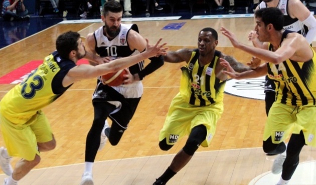 Fenerbahçe potada Beşiktaş'ı farklı yendi: 93-76