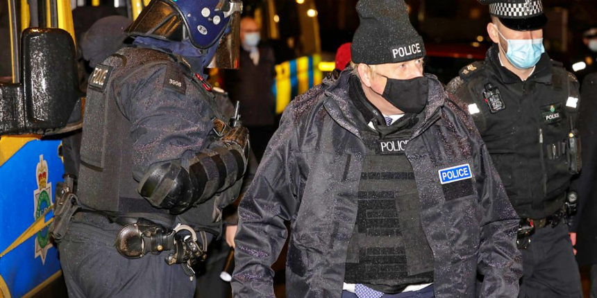 İngiltere Başbakanı, polis kılığında denetime çıktı!