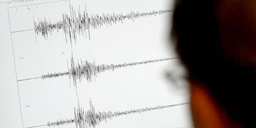 Elazığ’da peş peşe depremler korkuttu