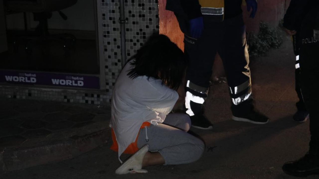 Adana'da dehşet gecesi! İki sevgili birbirini bıçakladı!
