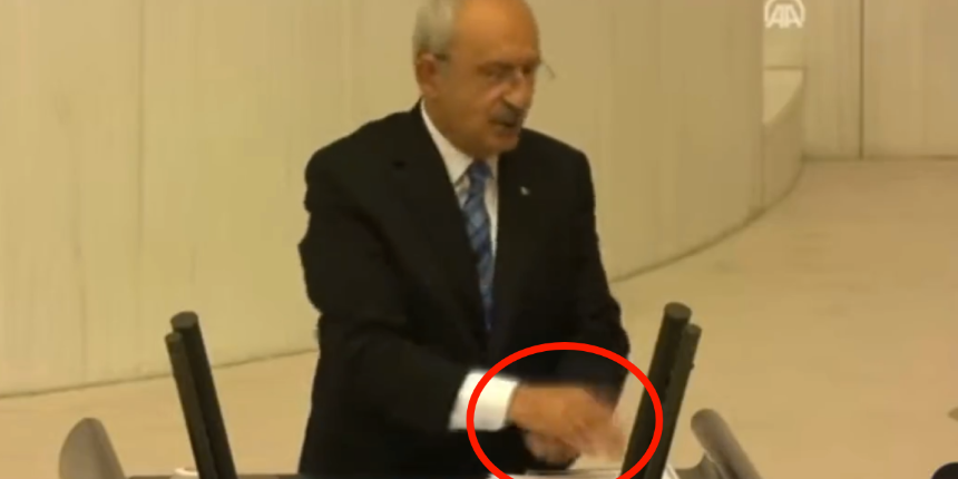 Kılıçdaroğlu'ndan skandal davranış! Meclis kürsüsünde küfürlü el hareketi yaptı