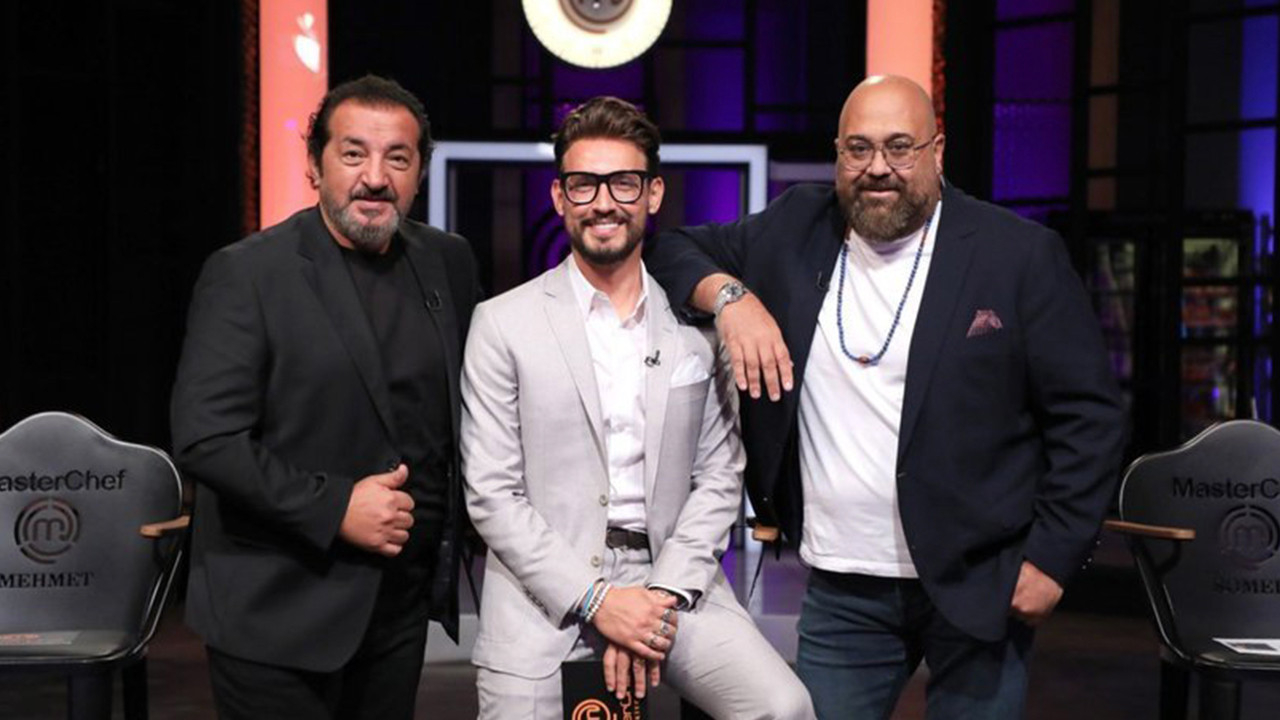Şef Somer Sivrioğlu, MasterChef Türkiye'de eleme sisteminin değiştiğini duyurdu
