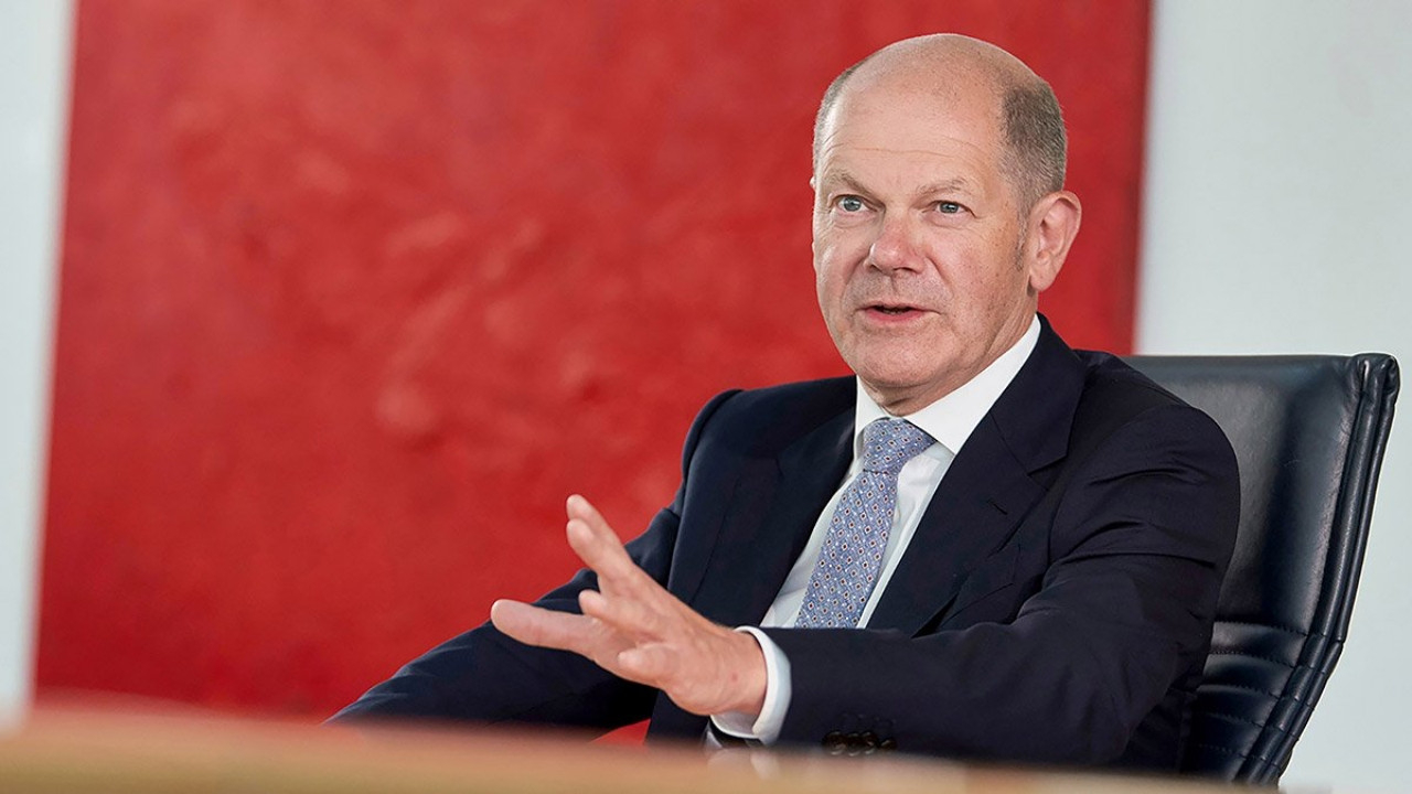 Merkel dönemi sona erdi! Maliye Bakanı Olaf Scholz, Almanya Başbakanı seçildi!