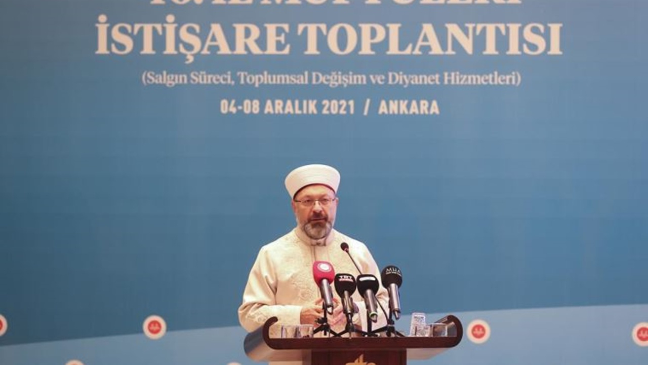 Ali Erbaş'tan 'stokçuluk' uyarısı: İslam'ın yasakladığı bir davranıştır
