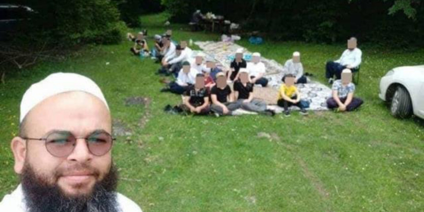 'Sana eşcinsel cin musallat olmuş' diyerek tacizde bulunan cinci hoca Ömer San cezaevine gönderildi!
