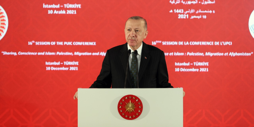 "Batı hep üç maymunu oynadı! Ülkemiz yeni bir göç akınını karşılayamaz!"
