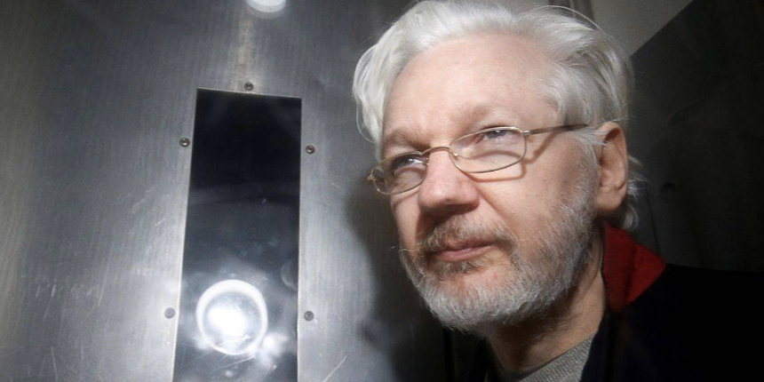 İngiltere'den Assange için karar çıktı: ABD'ye iade edilecek