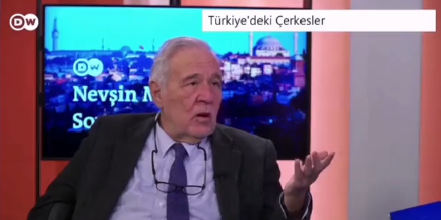 İlber Ortaylı, Deutsche Welle'de Almanları yerin dibine soktu!