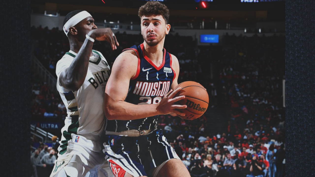 Alperen Şengün kariyer sayı rekorunu Milwaukee Bucks maçında kırdı