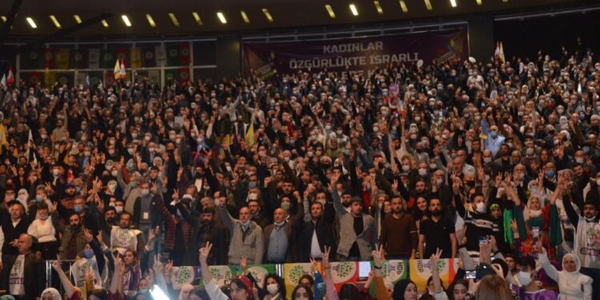 İstanbul Cumhuriyet Başsavcılığı'ndan HDP kongresine soruşturma!