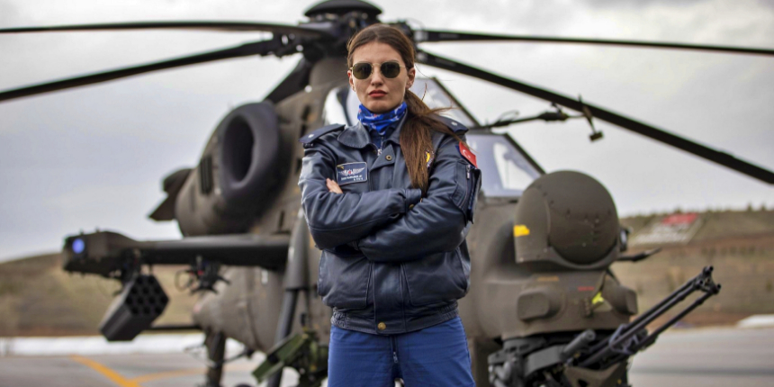 MSB, helikopter pilotlarının en zorlu görevlerdeki başarısını paylaştı