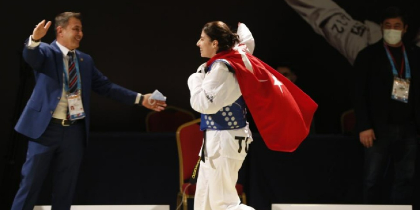 Meryem Betül Çavdar dünya şampiyonu!