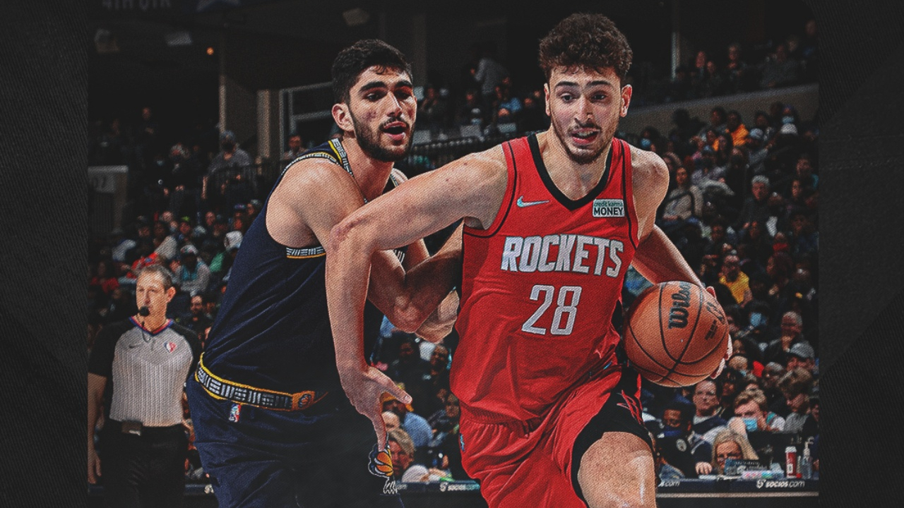Milli pivot Alperen Şengün'ün "no look" pası NBA'de geceye damgasını vurdu